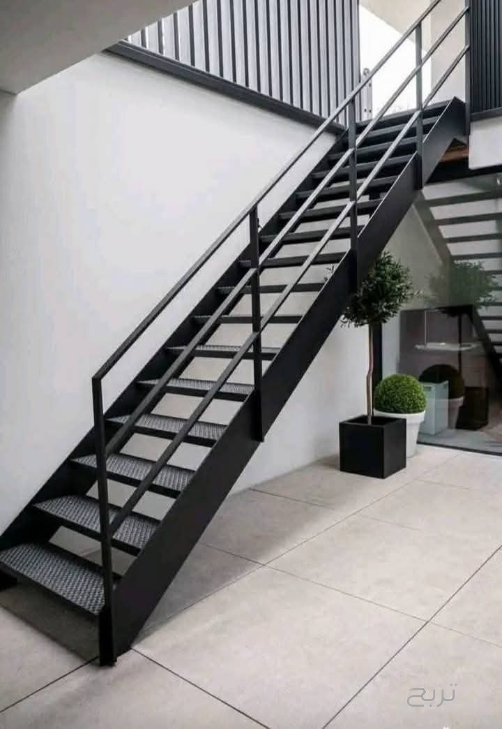 حداد حي الشاطئ 0549424270 حداد ابواب حي الشاطئ 0549424270