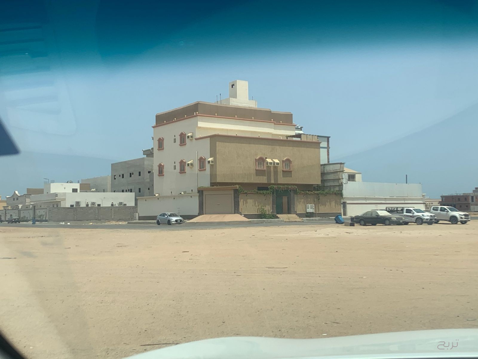 للبيع عمارة في جدة